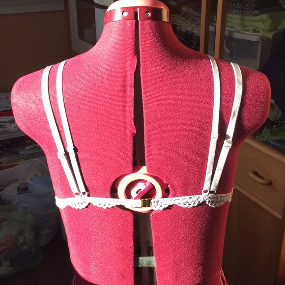 Sheer Grey Missguided Bralette - Picture 2 of 6